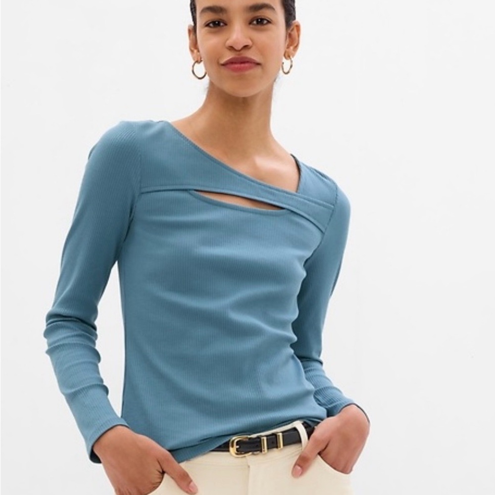 GAP Blue Wonder Ribbed Knit Crossover Cutout Top - Size XLarge